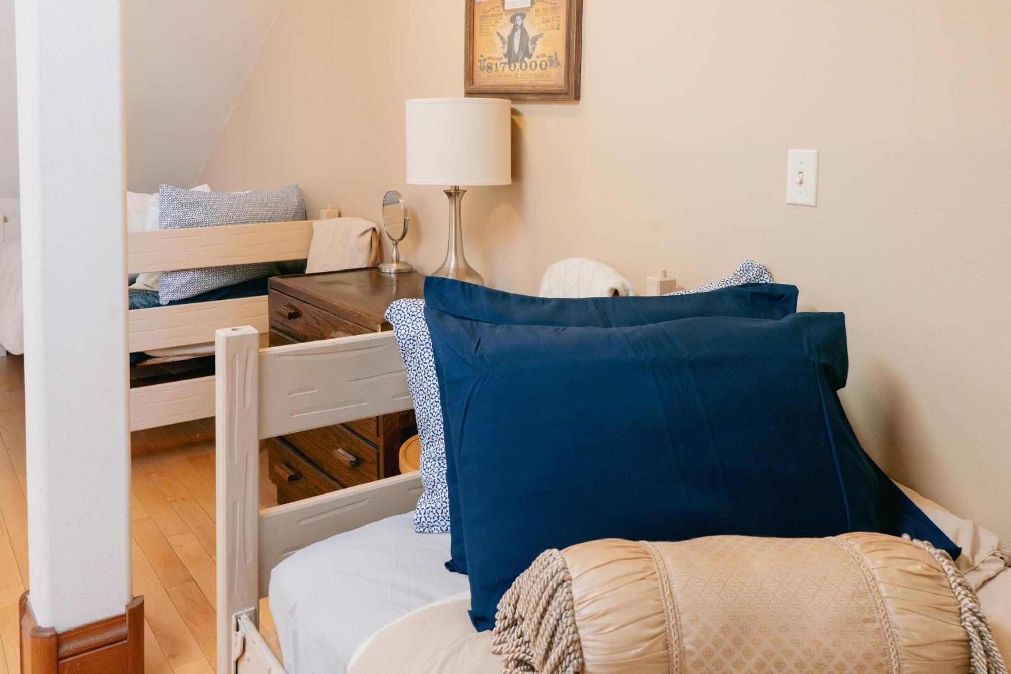 First Deadwood Cottages Exteriér fotografie